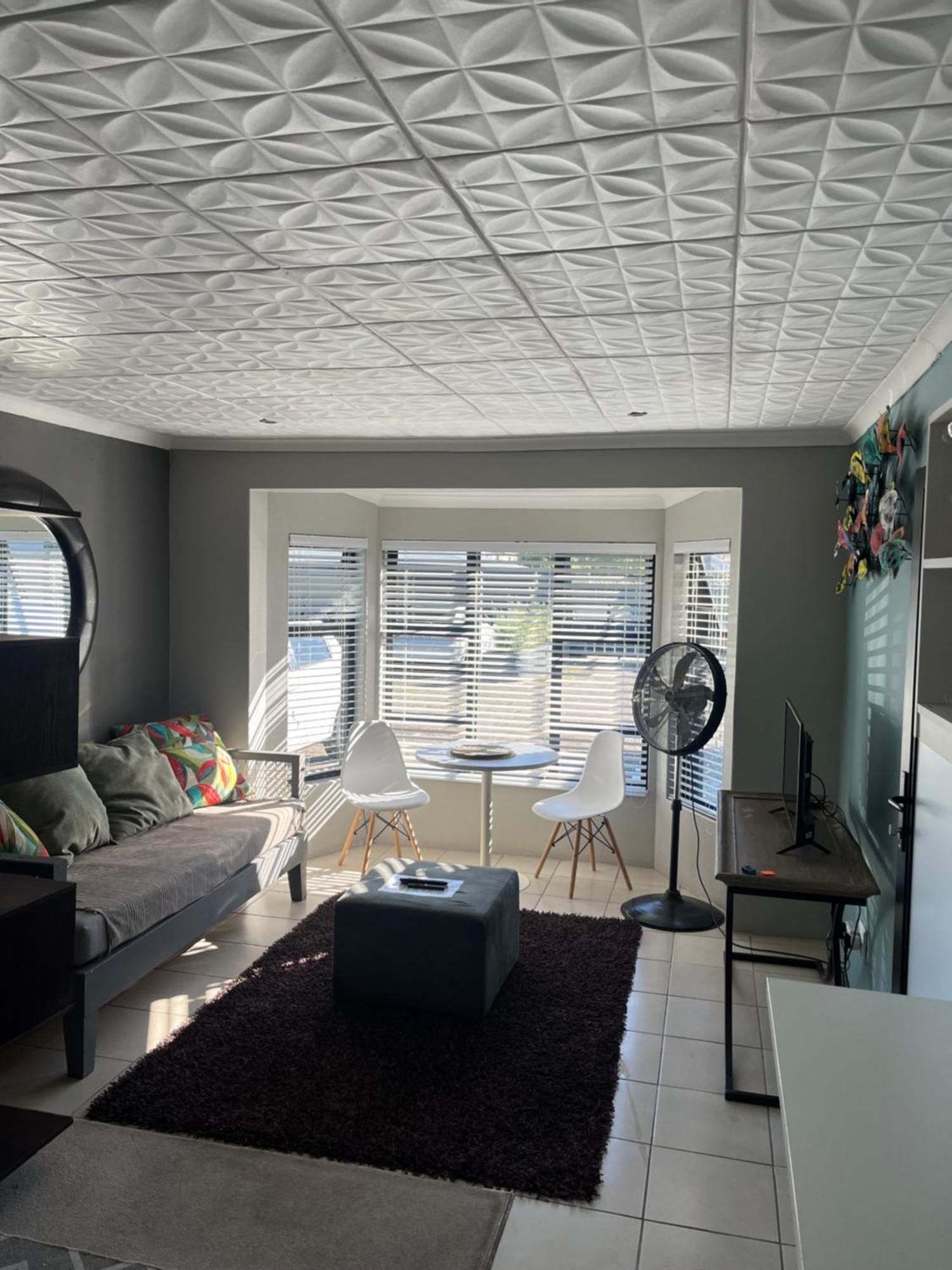 28 on Symonds Lux studio detached George Esterno foto